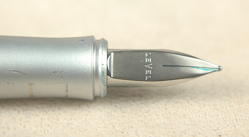 Pre-Owned Pens: 4921: Pelikan: Level