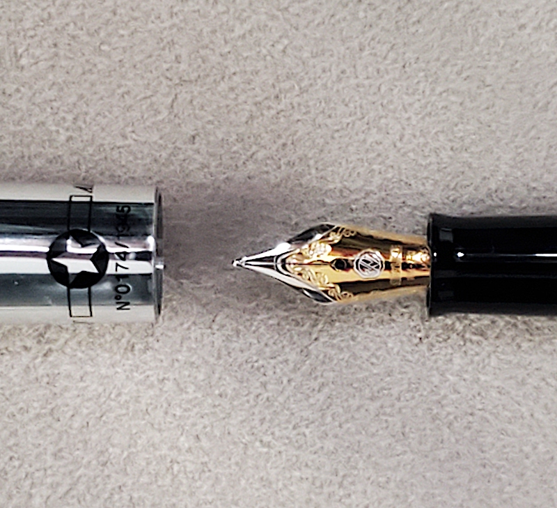 Pre-Owned Pens: 5463: Wahl-Eversharp: Skyline Army Air Corps