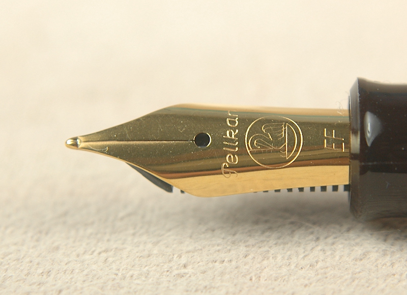 Pre-Owned Pens: 5483: Pelikan: Souverän M400*