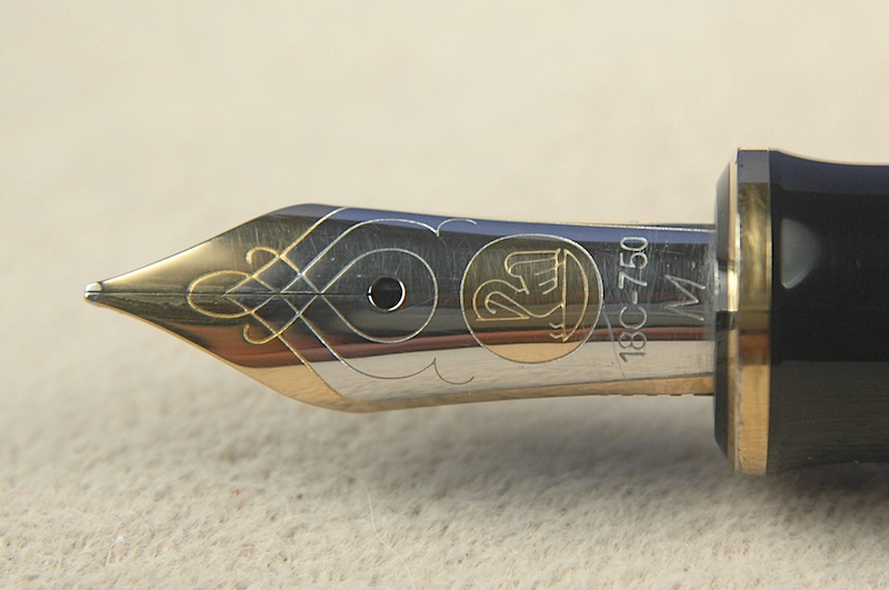 Pre-Owned Pens: 6051: Pelikan: M620 Stockholm