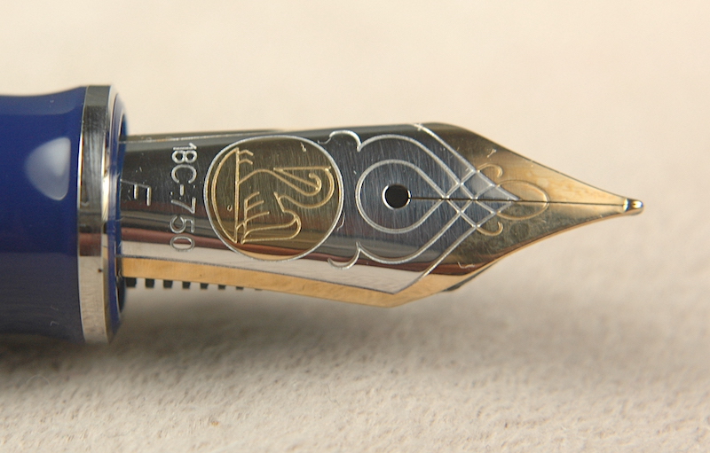 Pre-Owned Pens: 6053: Pelikan: Souveran M805